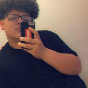 Meet your Posher, Luis